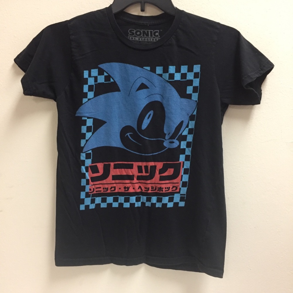 Sonic The hedgehog shirt